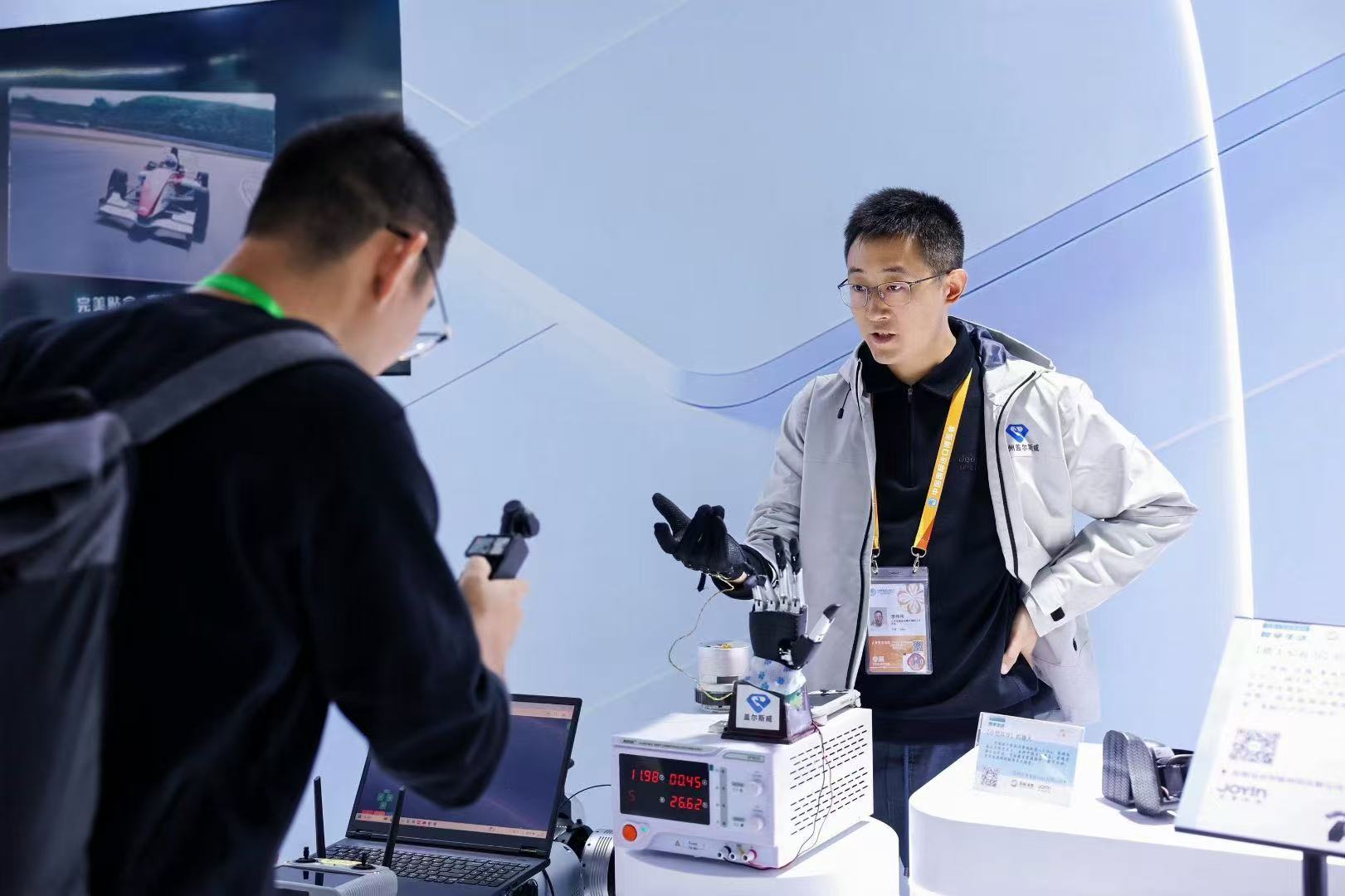 1765438182820153.jpg 4086666f447d0f1b560d549d0c69f583.jpg